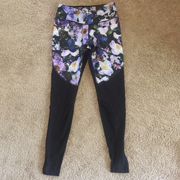 Nike Other - Nike Leggings